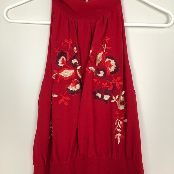 Eva Mendes Gown with Open Back - Picture 2 of 9